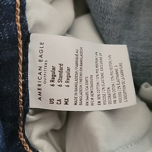 3/$35 American Eagle Hi-Rise Jeggings Crop - Picture 5 of 5